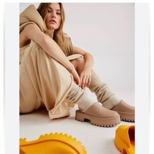 Jeffrey Campbell Clogge Platform Clogs Brown Chunky Lug Mule EU 40 US 9 Slip On